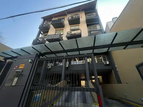 Cochera en Florida Mitre/Este