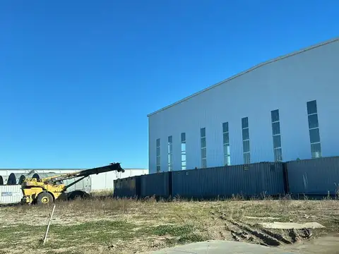 Terreno en Alquiler 110  mts Fondo