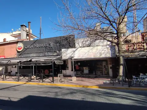 Local en Venta Via Púb.