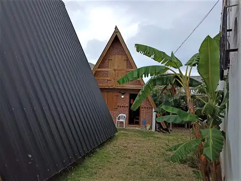 Casa 2 ambientes con 2 baños