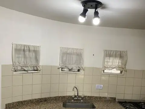 Depto Tipo Casa en Venta de 3 ambientes