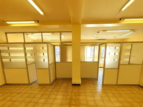 Oficina en Venta 42 años