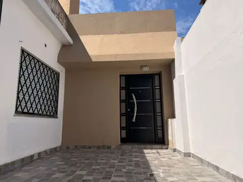 Casa pasillo  en venta en Rosario