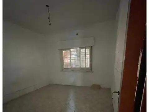 CASA 2 AMB. A REFACCIONAR. SAN JUSTO LOTE 10 X 18