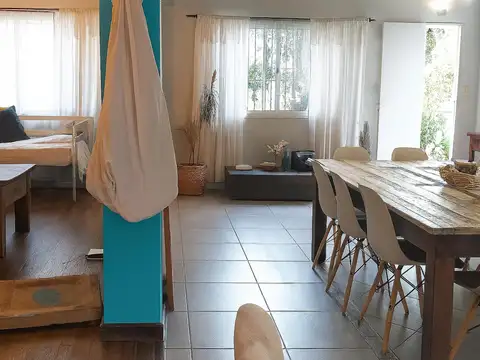 Casa 3 ambientes con 2 baños