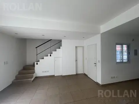 Casa en Alquiler en Carapachay, $ 1.300.000