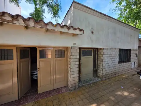 Venta de terreno con construcción mixta, G. Cruz