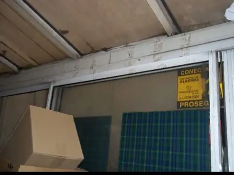 Local en Venta 74 años