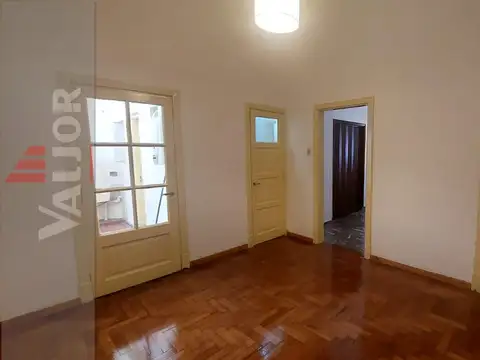 Depto Tipo Casa 2 ambientes con 1 baño