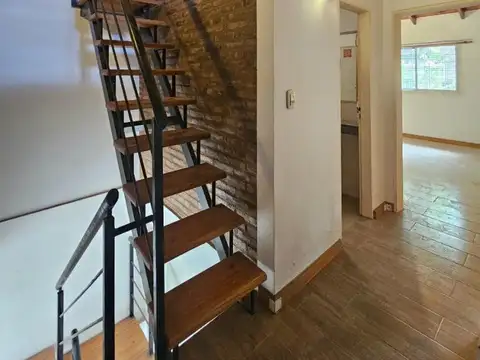 EXCELENTE CASA EN BARRIO LOURDES