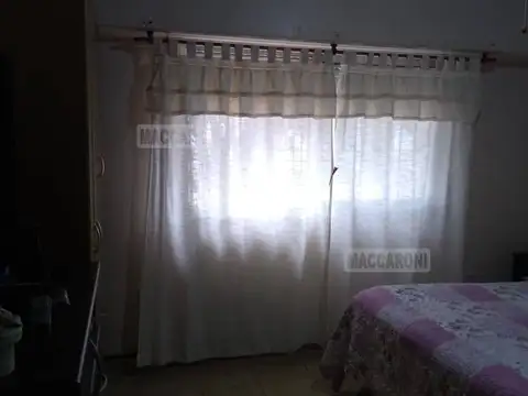 Casa - Venta - Argentina, La Matanza - IBARROLA 200