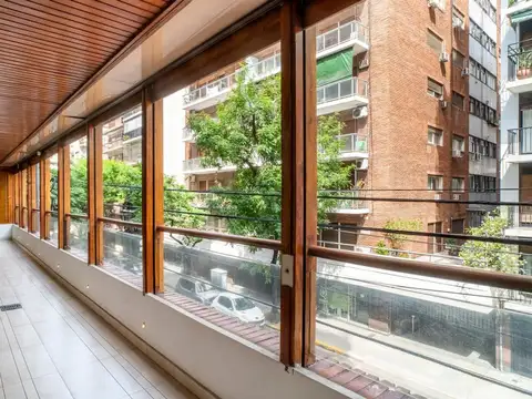 Departamento en Venta con 2 cocheras