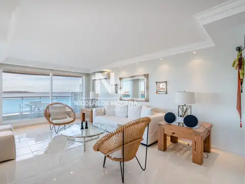 Departamento en Alquiler Temporal en Playa Mansa, USD 0