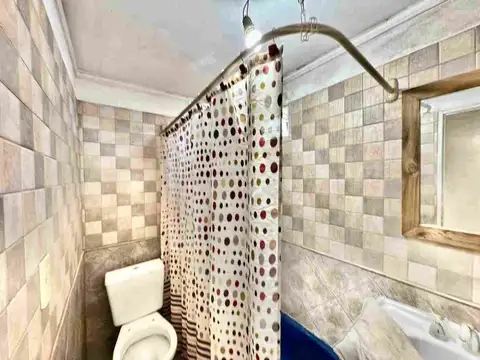 VENTA PH 4 AMBIENTES EN LOMAS DE ZAMORA CON PATIO