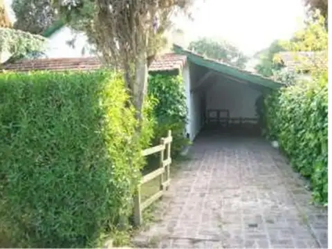 Casa en Venta con 1 cochera