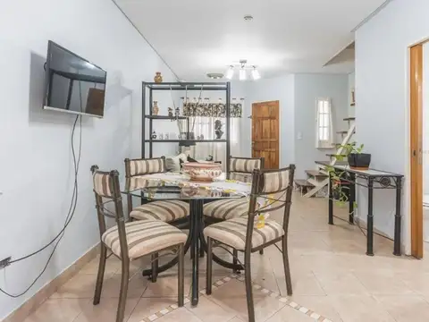 Depto Tipo Casa en Venta de 3 ambientes
