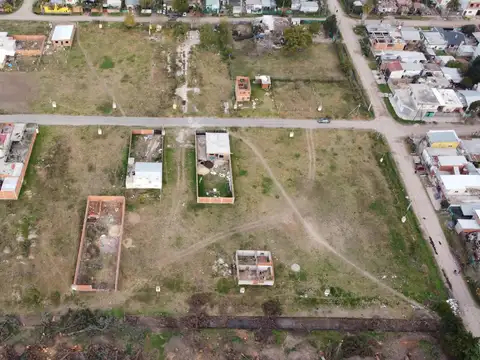 Cesar Diaz - Mzn 77B Lote 7 - Loteo San Felipe