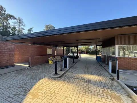 OPORTUNIDAD  REVENTA LOTE 790m2 ALMAHUE PILAR sector House 1