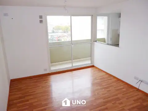 Crespo 1201 - Amplio Dpto de 1 Dormitorio.