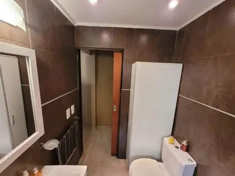 VENTA Moderno y luminoso departamento de 2 ambientes con balcón.APTO CREDITO.