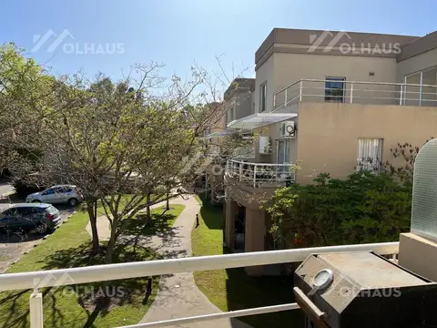 Departamento en Venta en Jardines De Saravi, USD 68.000