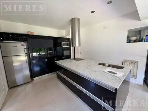 Casa en venta en Santa Maria de los Olivos