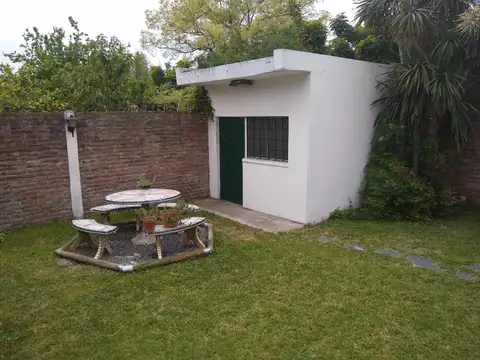 Maestra A Gonzalez De Hecht 1200