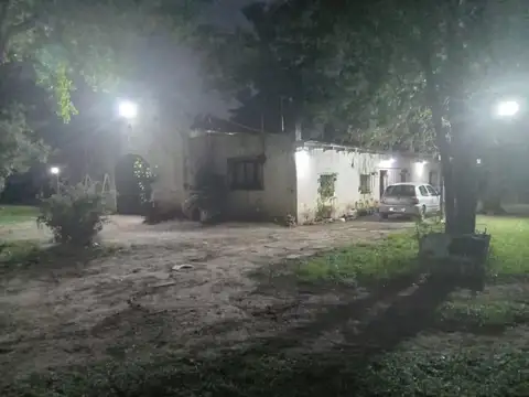 Casas en venta - 4 Dormitorios 2 Baños - 20.000Mts2 - Zelaya