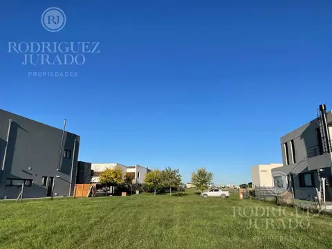 Gran lote al golf EL CANTON