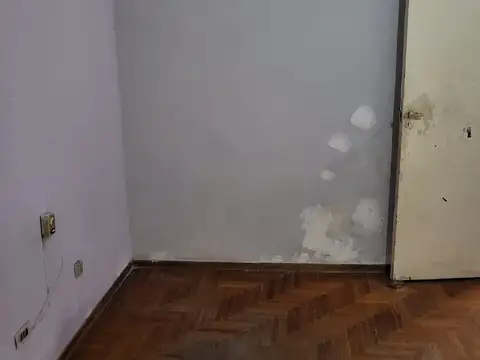 Avenida Eva Perón 900