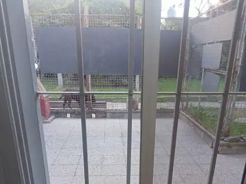 Depto Tipo Casa en Alquiler en Isidro Casanova, $ 123.456