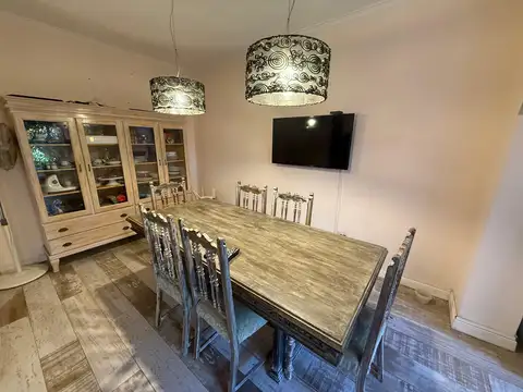 Casa en venta en Parque Luro