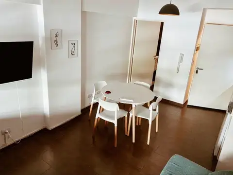 MONOAMBIENTE BALCON COCHERA LAUNDRY ( AMOBLADO OPCIONAL)