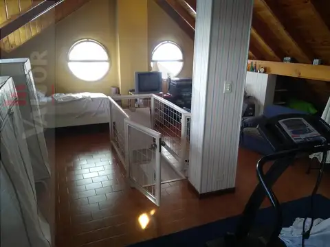 Casa 5 ambientes con 5 baños