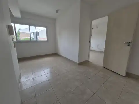 Sarmiento  al 600 Tigre Centro