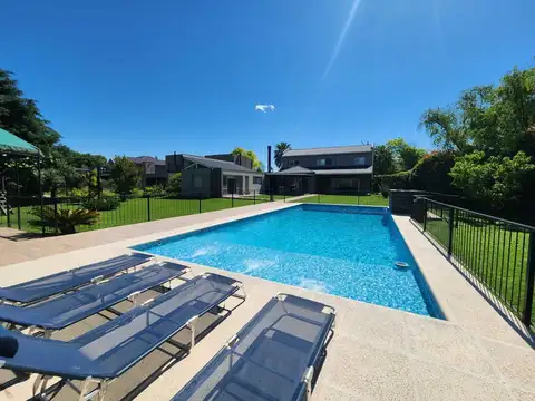 Casa en Alquiler Temporal al Noreste