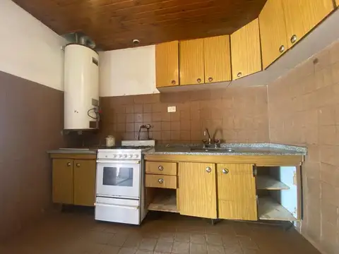 ALQUILER CASA 3 AMB CON PATIO Y TERRAZA "GERLI"