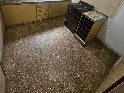 Depto Tipo Casa 3 ambientes con 1 baño