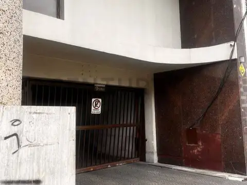 Pellegrini 700, Piso 0