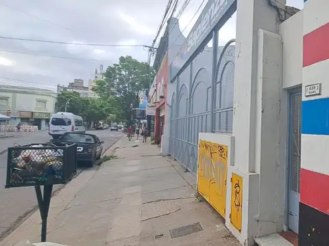 VENTA LOCAL MAS DEPATAMENTO DOS DORMITORIO CENTRO