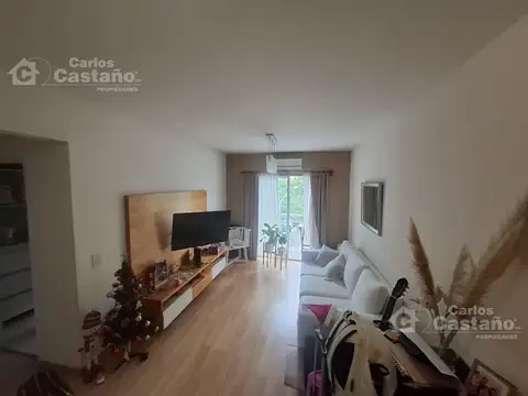 Depto 4 Amb C/ Amenities y Cochera sobre Av. Maipu