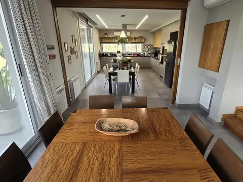 Casa en Venta al Oeste