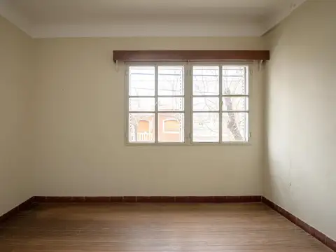Departamento dos dormitorios en venta en Junin, céntrico.