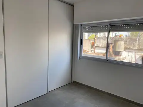 Departamento Dos Ambientes a estrenar - Caseros Centro