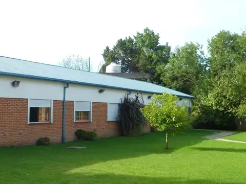 Fondo Comercio en Venta en Villa Luzuriaga, USD 1.250.000