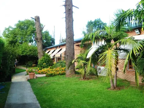 Fondo Comercio en Venta con 6 cocheras