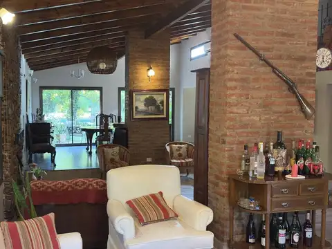 Casa en Venta de 4 dormitorios