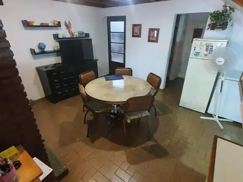 Depósito + Casa de 4 ambientes - Zona Sur - Villa Gesell