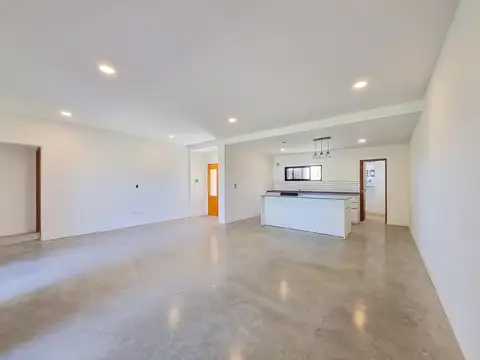 Casa en Los Jardines de Esther