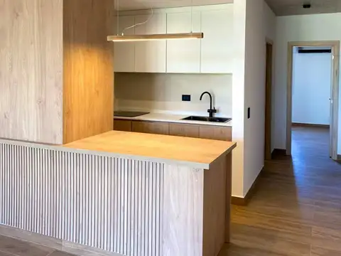 Departamento en Alquiler con 1 cocheras